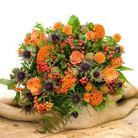 Beautiful flowers in London, sustainably delivered, .